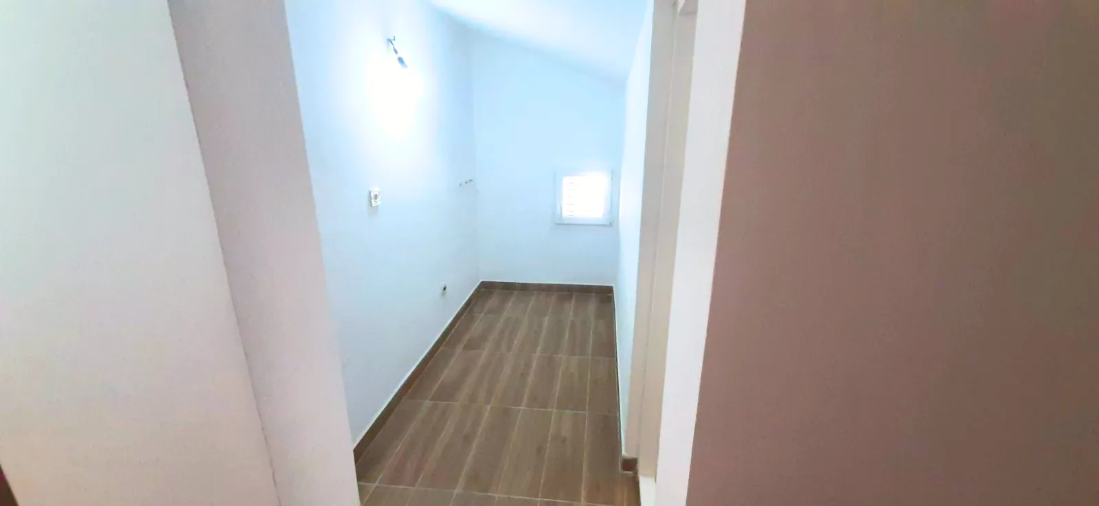 Spacious 85m2 apartment with 3 bedrooms and sea view in Herceg Novi